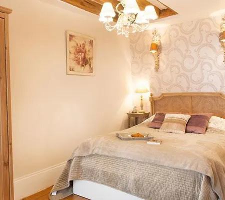 Le Secret Du Bastille Daire *